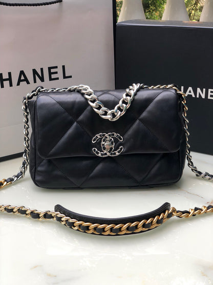 Chanel (19bag)