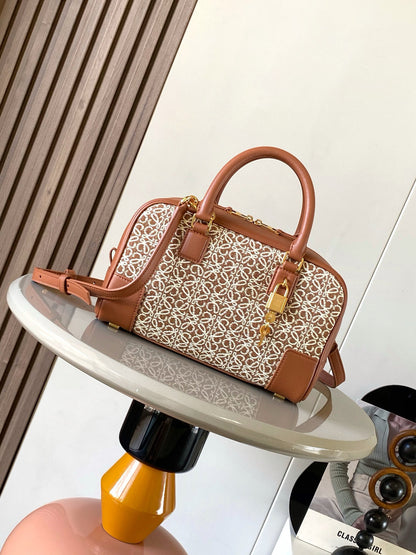 Loewe （Amazona 28）