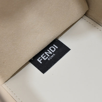 Fendi (Shine tote)