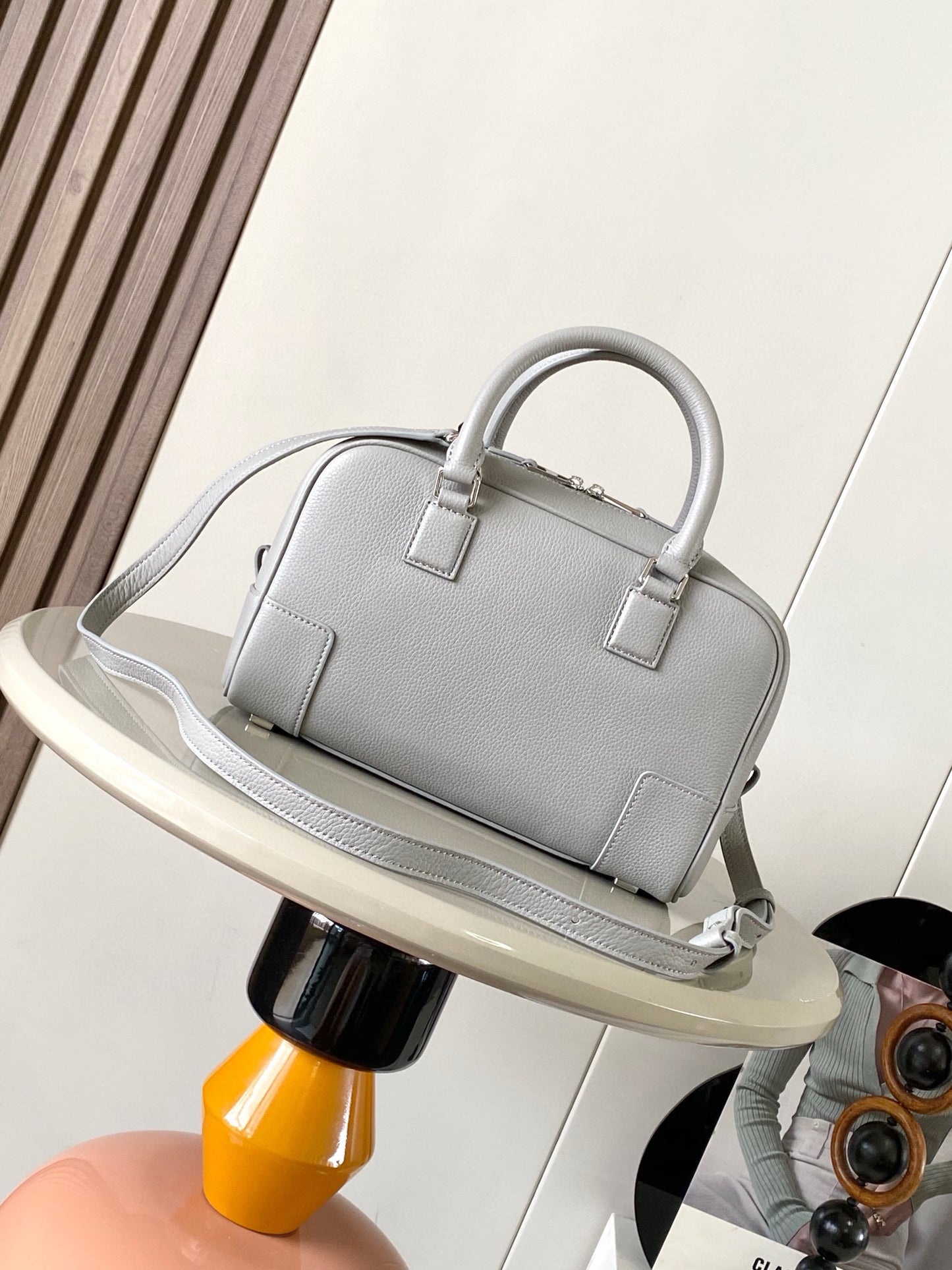 Loewe （Amazona 23）