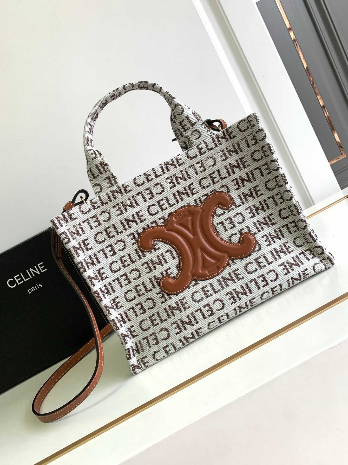 Celine （CABAS THAIS）