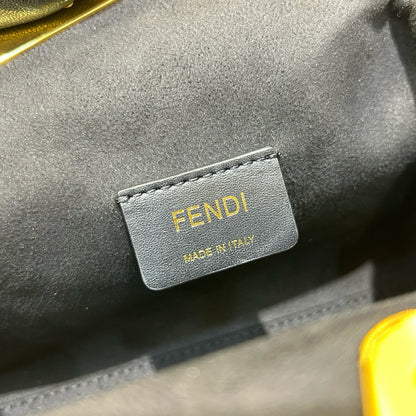 Fendi (Baguette)