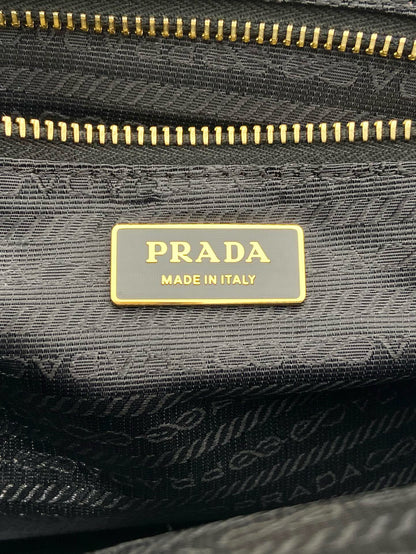 Prada (LusSolf)