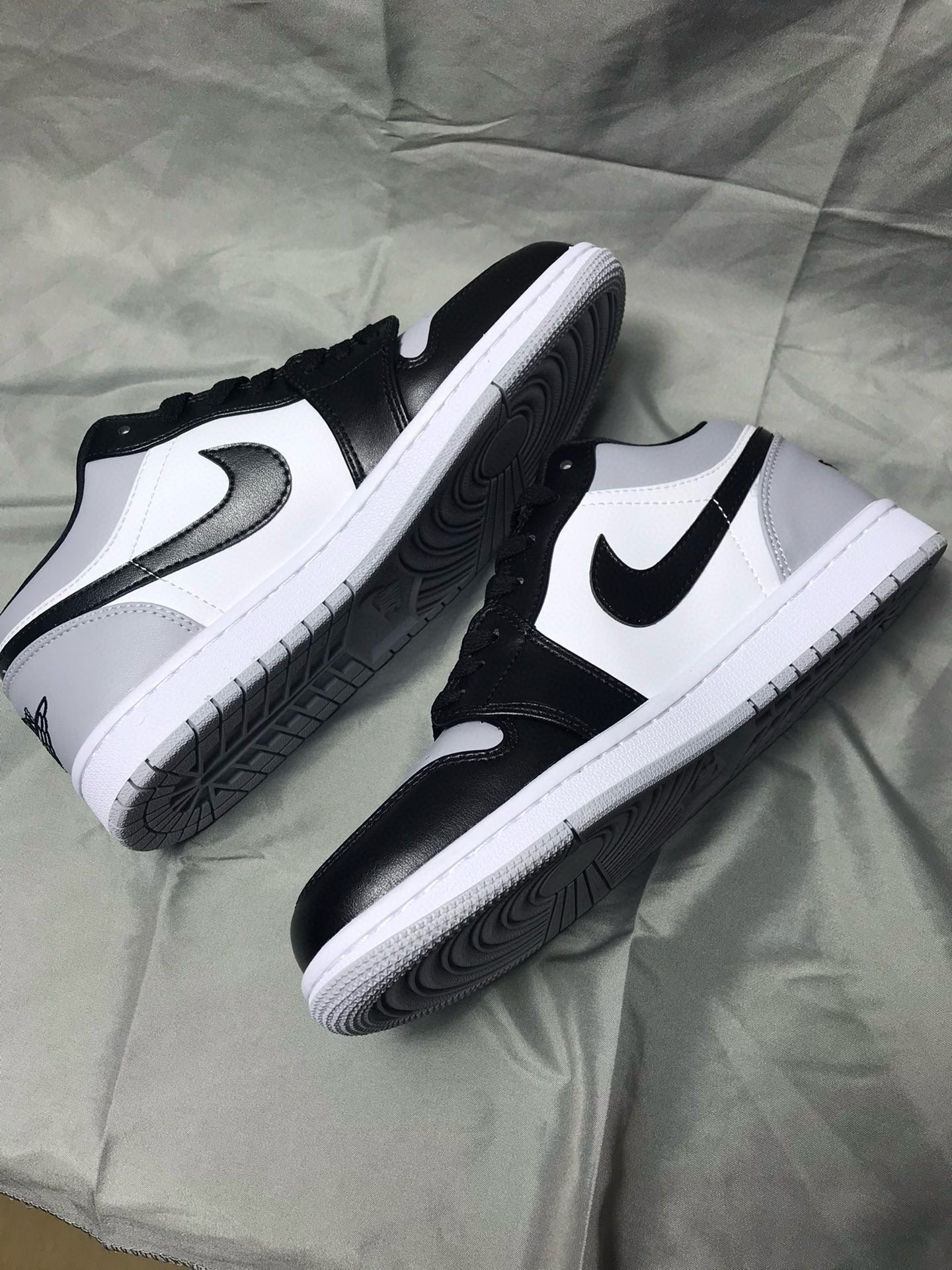 Nike(AJ1)