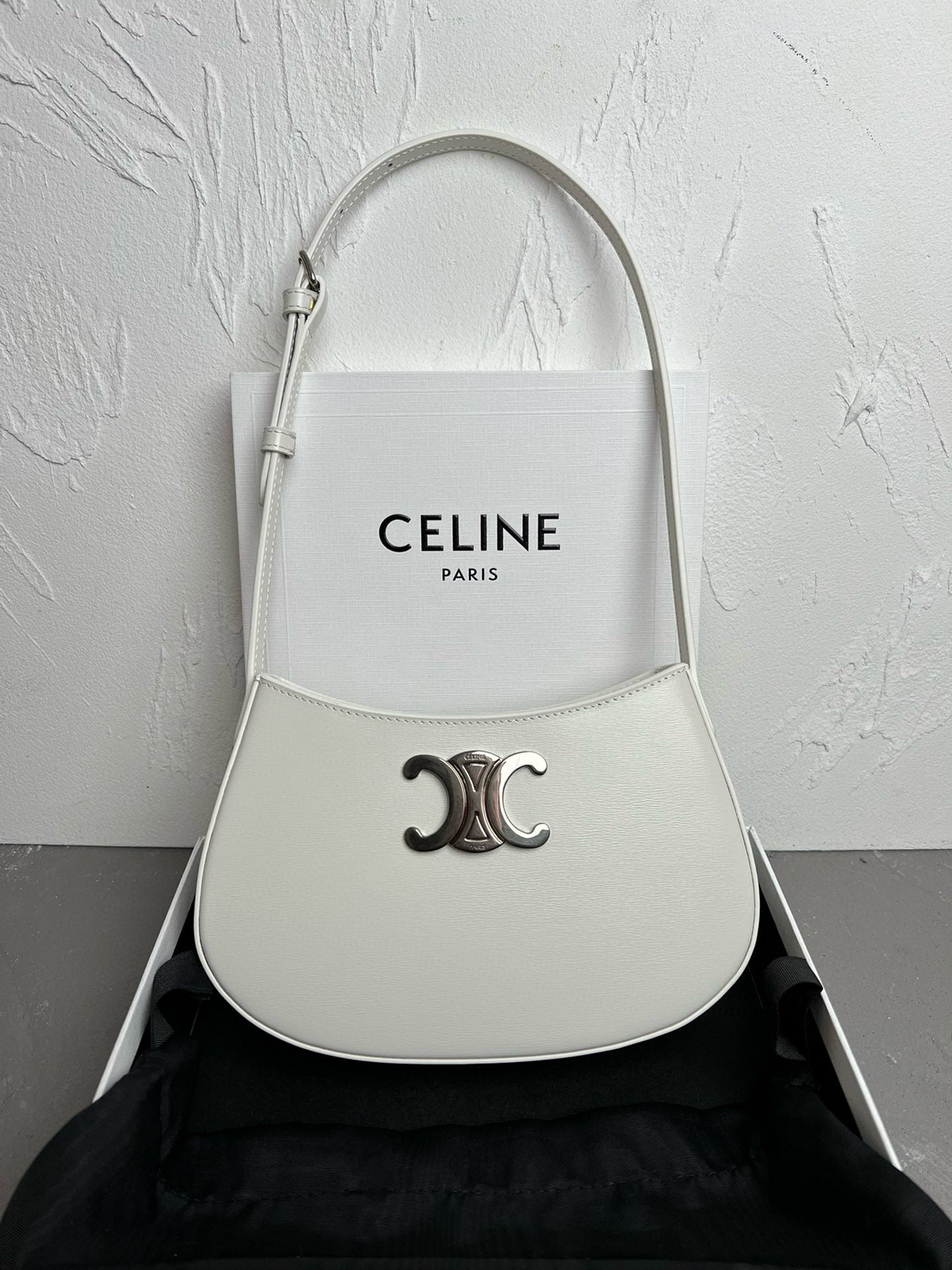 Celine (Tilly)