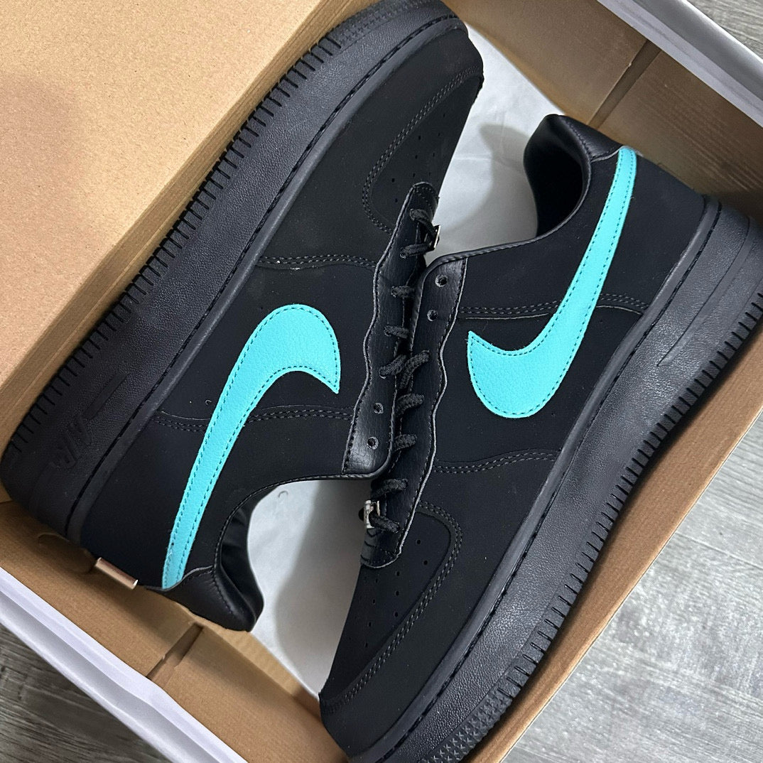 Nike Air Force × Tiffany