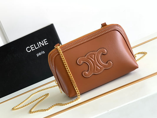 Celine （Triomphe）