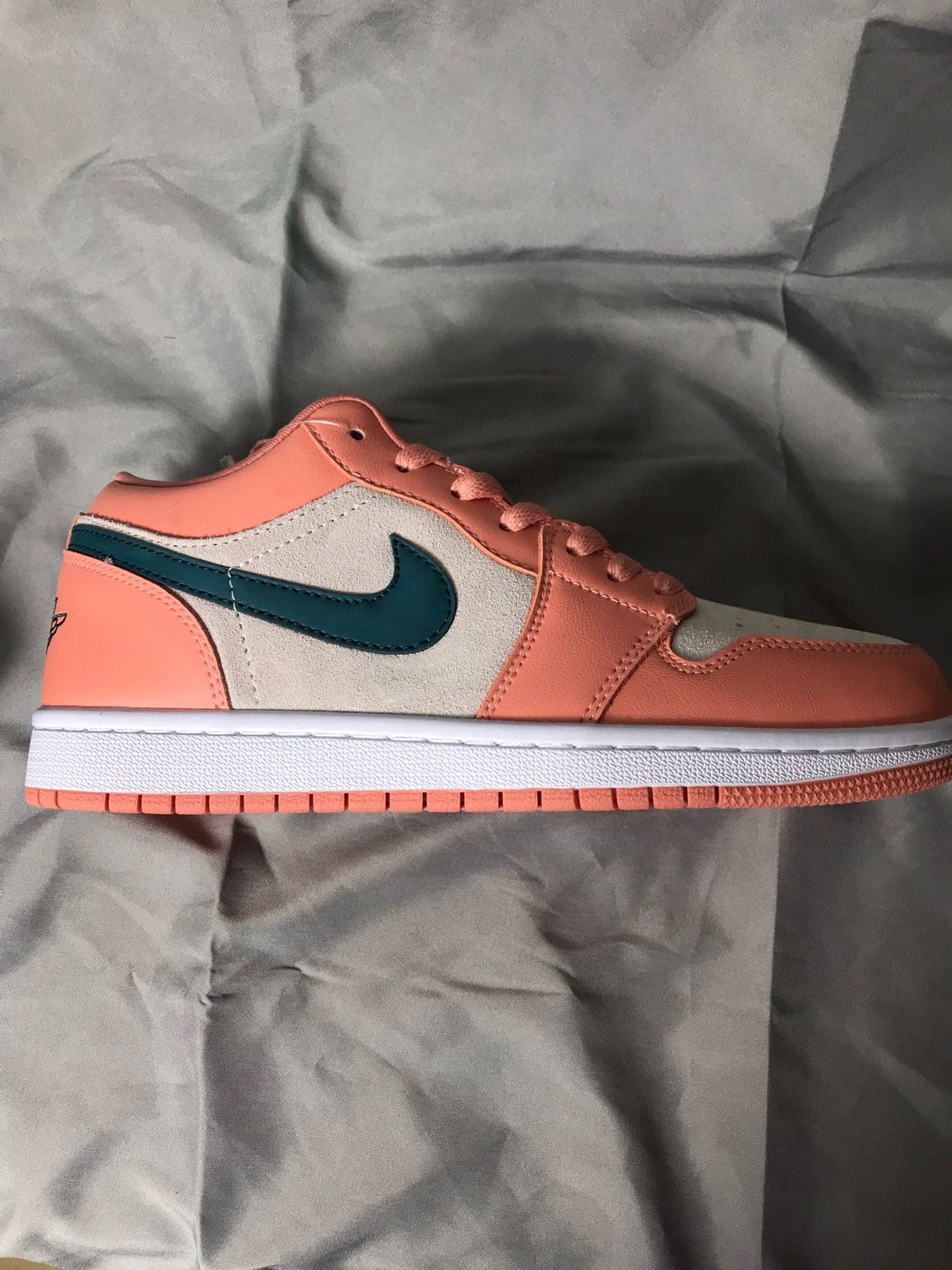 Nike(AJ1)