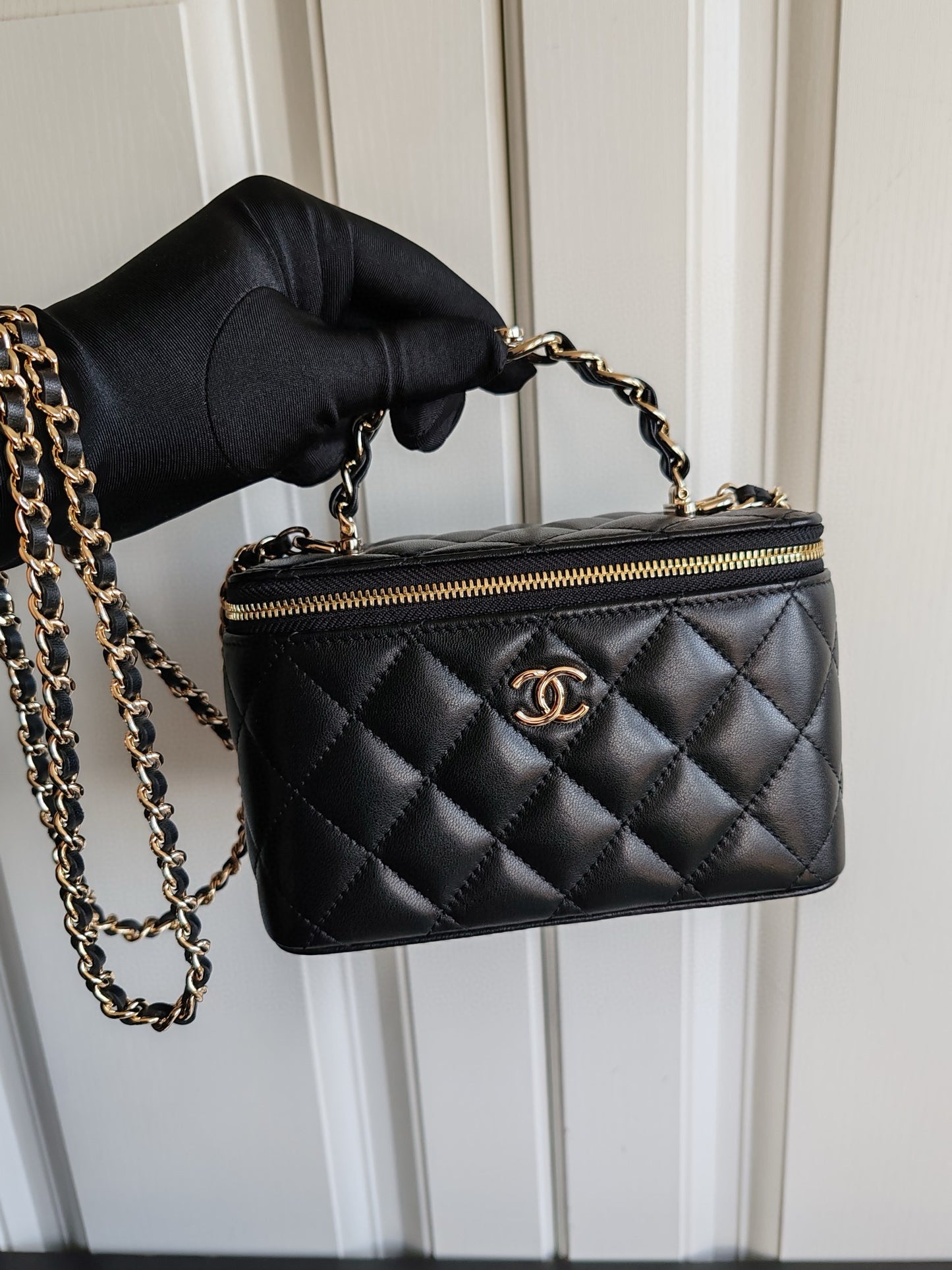 Chanel (23K)