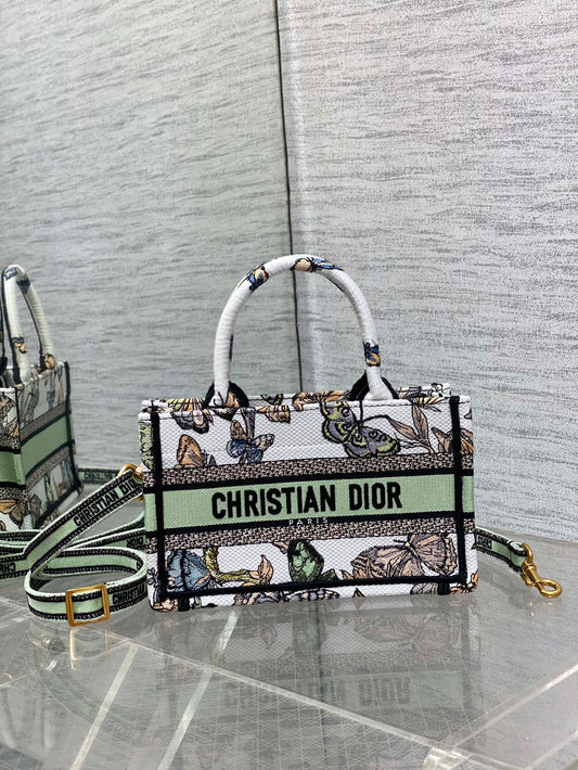 Dior (Book tote)