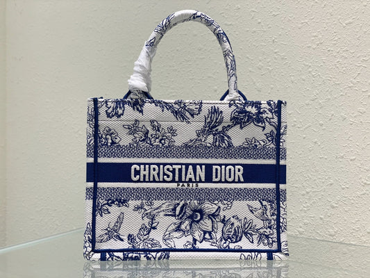 Dior (Book tote)