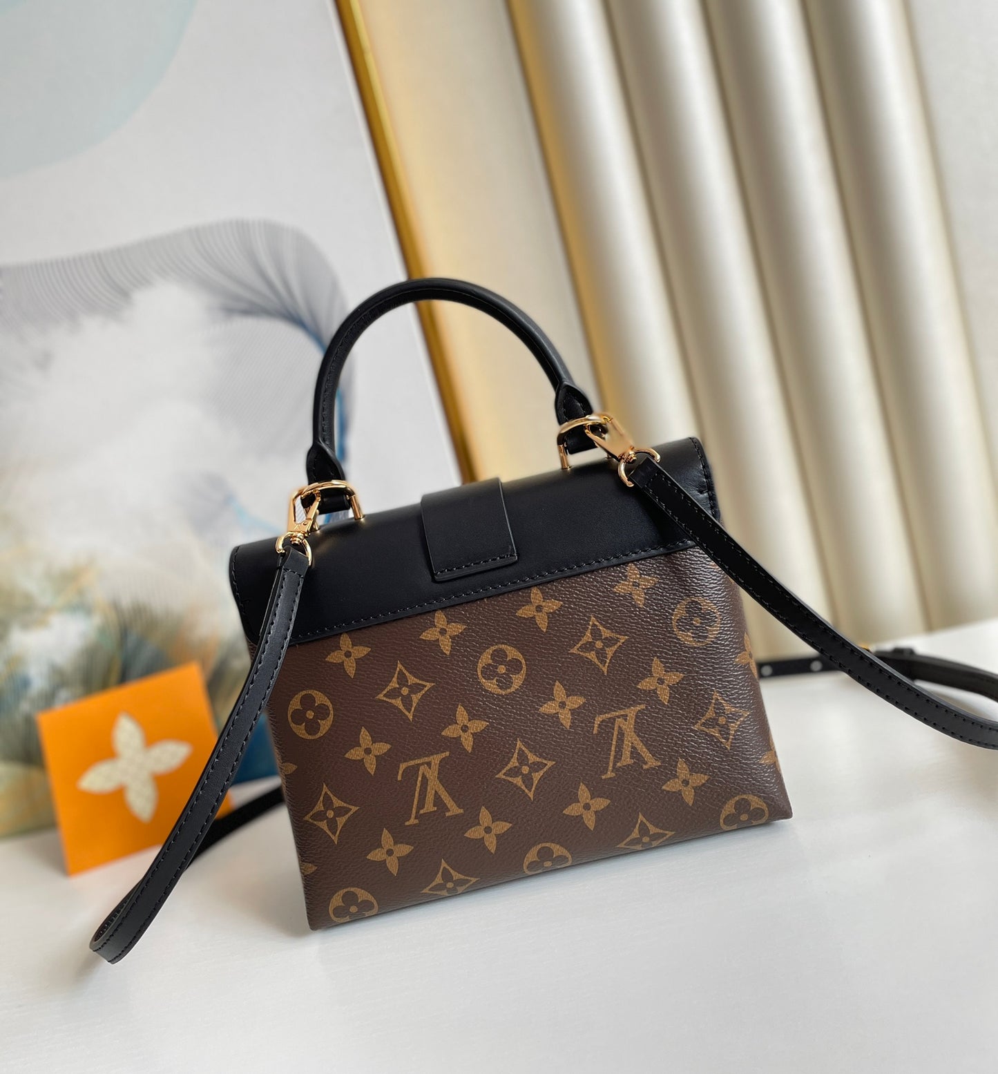 Louis Vuitton (LOCKY BB)